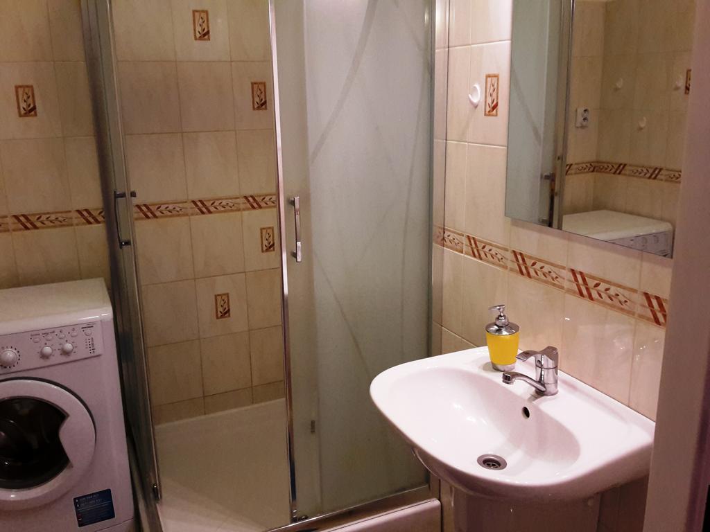 Apartman Bystrica City & Parking Banska Bystrica Exterior photo